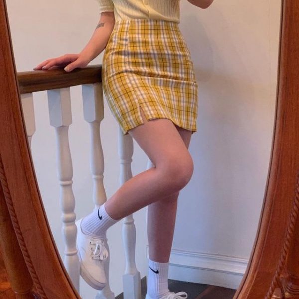 Kyuto Plaid Mini Pencil Skirt
