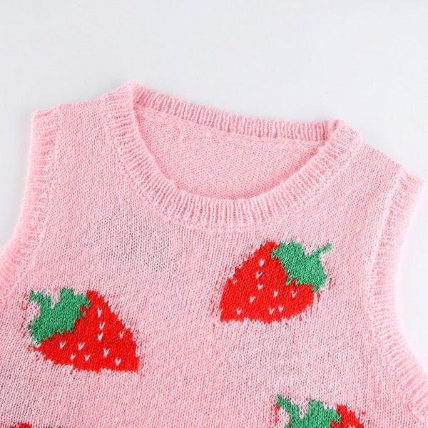 Strawberry Knit Vest - 8 - Kawaii Mix
